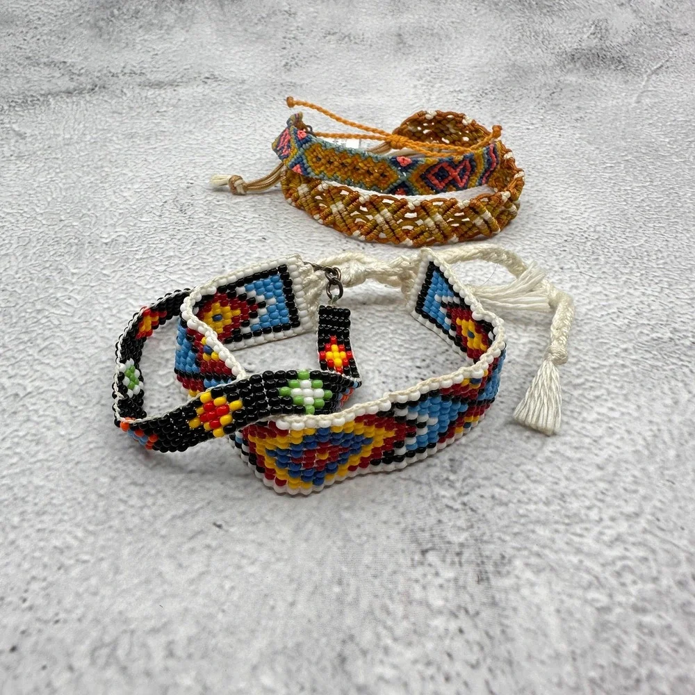 Pura Vida Mixed Lot 4 Bracelets Seed Bead Macrame Woven Boho Friendship Stack